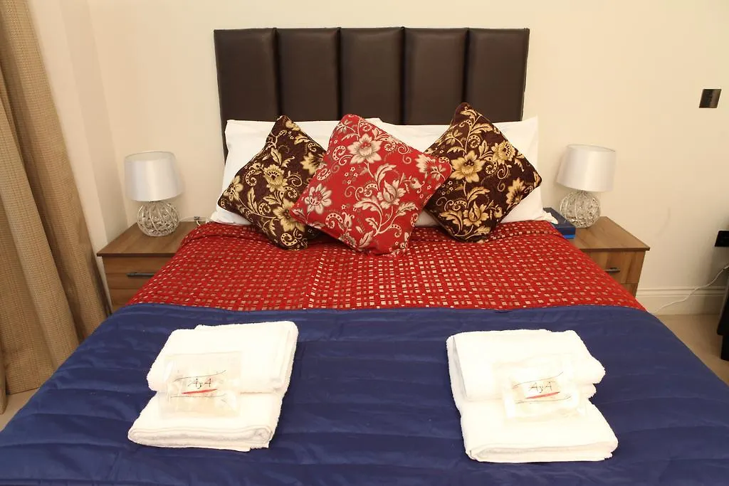 Metro Star Hotel London Guest house