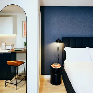 Aparthotel Vertus Edit Canary Wharf, London